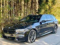 Grau Gebraucht 2018 BMW 540 M Sport Kombi | € 31.490 (Fairer Preis)