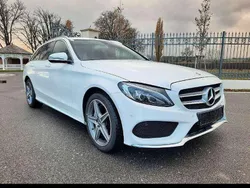 Weiß Gebraucht 2016 Mercedes C180 AMG line Kombi | € 15.800 (Superpreis)