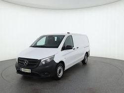 Arktikweiß Gebraucht 2023 Mercedes Vito Van / Kleinbus | € 33.990 (Guter Preis)