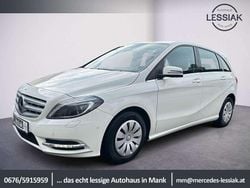 Weiß Gebraucht 2014 Mercedes B160 Van / Kleinbus | € 13.900