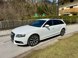 Weiß Gebraucht 2010 Audi A4 Attraction Kombi | € 7.999 (Guter Preis)