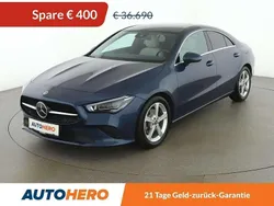 Blau Gebraucht 2022 Mercedes CLA200 Progressive Limousine | € 36.290 (Fairer Preis)