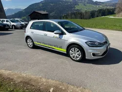 Silber Gebraucht 2019 VW e-Golf Kleinwagen | € 14.900 (Fairer Preis)