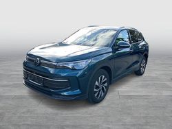 Dunkelblau metallic Gebraucht 2025 VW Tiguan SUV | € 52.990 (Teuer)