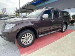 Schwarz Gebraucht 2014 Nissan Navara Platinum Abholung | € 25.990 (Etwas zu teuer)