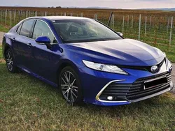 Blau Gebraucht 2022 Toyota Camry Limousine | € 33.000