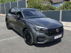 Grau Gebraucht 2021 VW Touareg R-line SUV | € 52.900 (Etwas zu teuer)