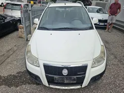 Weiß Gebraucht 2009 Fiat Sedici SUV | € 1.800 (Guter Preis)