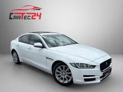 Weiß Gebraucht 2017 Jaguar XE Pure Limousine | € 16.490 (Etwas zu teuer)