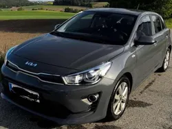 Grau Gebraucht 2022 Kia Rio Limousine | € 11.000 (Superpreis)