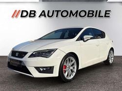 Weiß Gebraucht 2013 Seat Leon FR Limousine | € 11.990 (Fairer Preis)