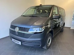 Mittelgrau metallic Gebraucht 2021 VW Caravelle Trendline Van / Kleinbus | € 57.990 (Etwas zu teuer)