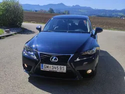 Blau Gebraucht 2014 Lexus IS300 Business Edition Limousine | € 17.400