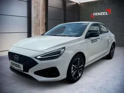 Weiß Gebraucht 2024 Hyundai i30 GO! Kombi | € 25.900 (Guter Preis)