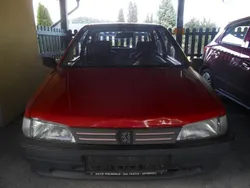 Rot Gebraucht 1991 Peugeot 106 Kleinwagen | € 750