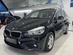 Schwarz Gebraucht 2016 BMW 218 Gran Tourer Advantage Van / Kleinbus | € 16.990 (Fairer Preis)