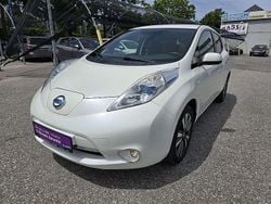 Weiß Gebraucht 2017 Nissan Leaf Tekna Kleinwagen | € 10.890