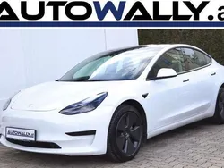 Weiß Gebraucht 2021 Tesla Model 3 Standard Range Limousine | € 24.490 (Guter Preis)