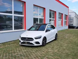 Weiß Gebraucht 2020 Mercedes B200 AMG line Van / Kleinbus | € 23.380 (Fairer Preis)