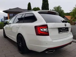 Weiß Gebraucht 2017 Skoda Octavia RS Kombi | € 19.400 (Fairer Preis)