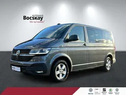 Mittelgrau metallic Gebraucht 2022 VW Multivan Trendline Kleinwagen | € 66.700 (Fairer Preis)