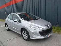 Silber Gebraucht 2010 Peugeot 308 Premium Limousine | € 1.999 (Superpreis)