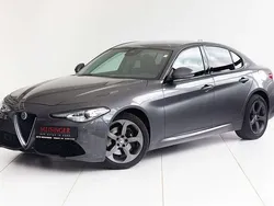 Grau Gebraucht 2019 Alfa Romeo Giulia Veloce Limousine | € 32.900 (Etwas zu teuer)