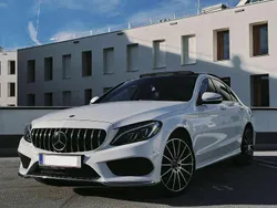 Gebraucht 2018 Mercedes C250 AMG line Limousine | € 32.500
