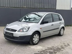 Grau Gebraucht 2006 Ford Fiesta Ambiente Kleinwagen | € 690 (Superpreis)