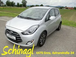 Silber Gebraucht 2018 Hyundai ix20 GO! Van / Kleinbus | € 11.790 (Fairer Preis)