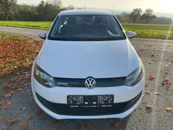 Weiß Gebraucht 2013 VW Polo Comfortline Limousine | € 4.290 (Guter Preis)