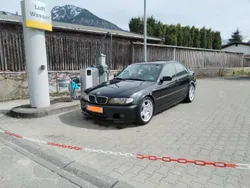 Schwarz Gebraucht 2004 BMW 318 M Sport Limousine | € 5.000 (Fairer Preis)