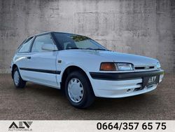 Weiß Gebraucht 1994 Mazda 323 Limousine | € 4.990