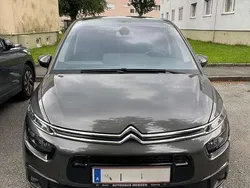 Grau Gebraucht 2018 Citroën C4 Picasso Van / Kleinbus | € 16.000 (Teuer)