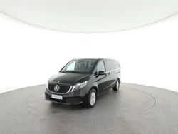 Schwarz Gebraucht 2023 Mercedes EQV300 Avantgarde Van / Kleinbus | € 56.388 (Fairer Preis)