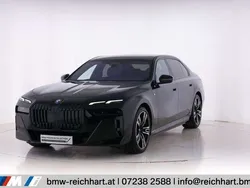 Saphirschwarz Gebraucht 2024 BMW i7 Shadowline Limousine | € 109.890 (Fairer Preis)