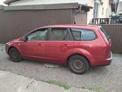 Rot Gebraucht 2007 Ford Focus Trend Kombi | € 2.700 (Fairer Preis)