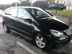 Schwarz Gebraucht 2006 Mercedes B170 Van / Kleinbus | € 1.500
