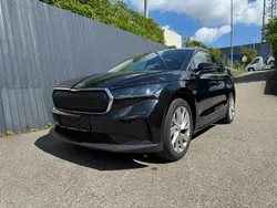 Schwarz metallicperleffektno Gebraucht 2021 Skoda Enyaq iV SUV | € 26.975 (Superpreis)