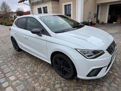 Weiß Gebraucht 2020 Seat Ibiza FR Limousine | € 9.990 (Superpreis)