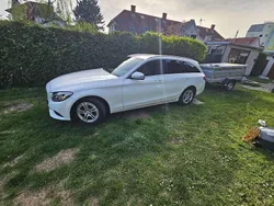 Weiß Gebraucht 2017 Mercedes C180 Kombi | € 10.000 (Superpreis)