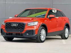 Rot Gebraucht 2019 Audi Q2 Design SUV | € 17.800 (Fairer Preis)