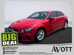 Rot Gebraucht 2020 Mercedes A180 Style Limousine | € 19.980 (Guter Preis)
