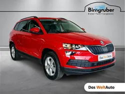 Mittelrot metallic Gebraucht 2021 Skoda Karoq SUV | € 17.990 (Superpreis)