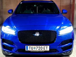 Blau Gebraucht 2017 Jaguar F-Pace Portfolio SUV | € 29.500 (Guter Preis)