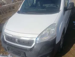 Weiß Gebraucht 2017 Peugeot Partner Tepee Active Van / Kleinbus | € 5.500 (Fairer Preis)