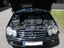 Schwarz Gebraucht 2006 Mercedes CLK200 Avantgarde Cabrio | € 10.800 (Etwas zu teuer)