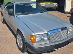 Silber Gebraucht 1989 Mercedes 230 Coupé | € 16.990