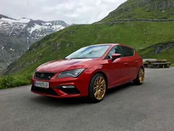 Rot Gebraucht 2017 Seat Leon ST FR Kombi | € 14.200 (Fairer Preis)