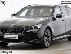 Saphirschwarz Gebraucht 2025 BMW 530e Efficient Dynamics | € 68.890